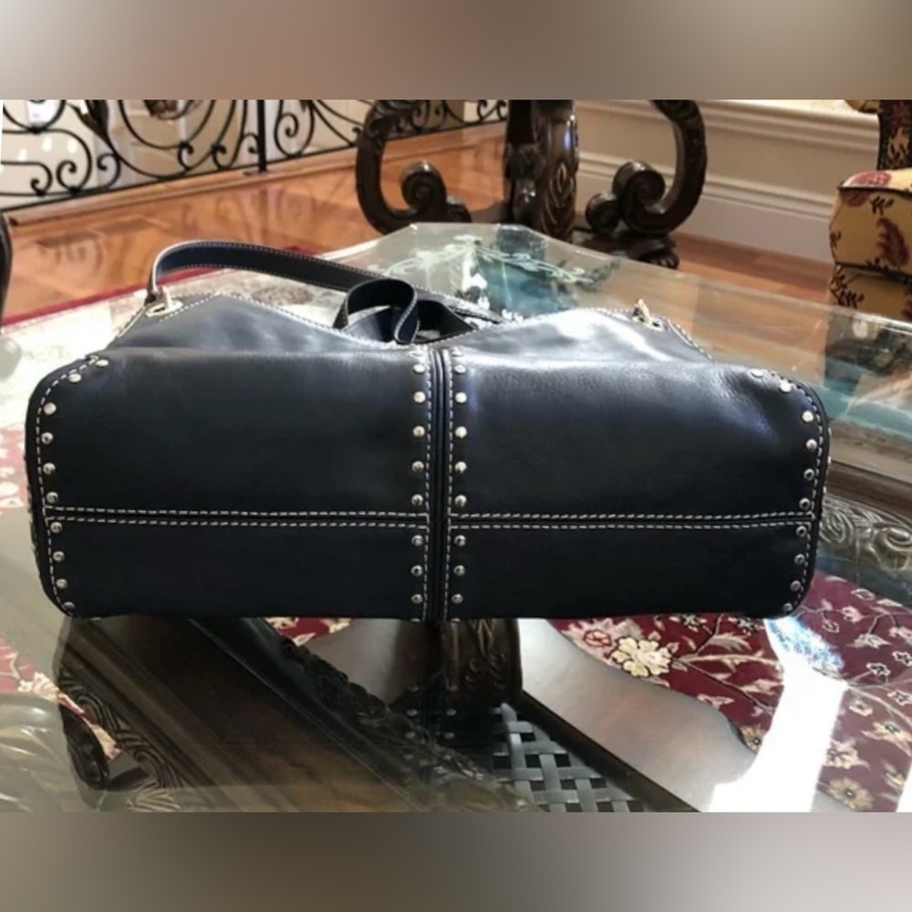 Michael Kors Astor Large Shoulder Bag EUC - Picture 4 of 5